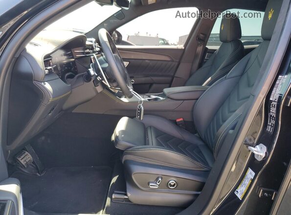 ZN682AVM3P7427252 2023 MASERATI GRECALE Black წინა სალონის ხედი
