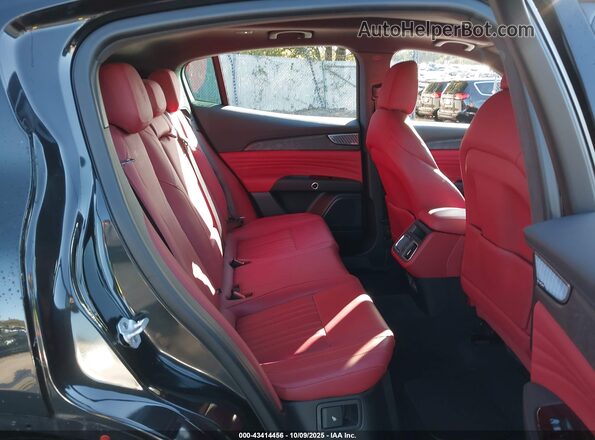 ZN682AVM8P7426498 2023 MASERATI GRECALE Dark Blue Вид наклейки з VIN-кодом