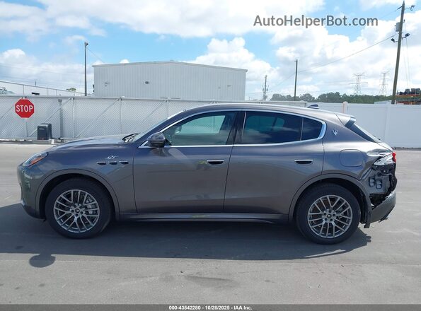 ZN6PMDAA2R7457512 2024 MASERATI GRECALE Серый Панорамный вид салона 360°