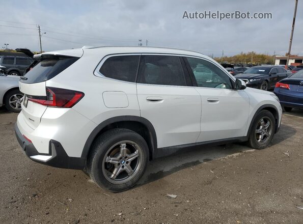 WBX73EF0XP5W78183 2023 BMW X1 Белый Передняя правая четверть