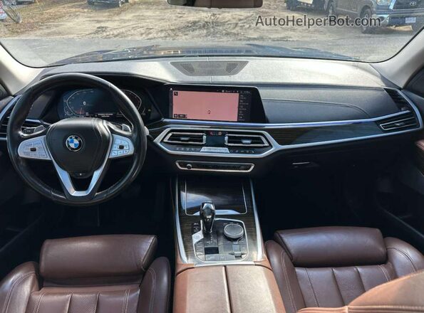 5UXCW2C0XL9A03864 2020 BMW X7 Синий Вид панели приборов