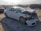 2017 Acura Ilx Premium Белый vin: 19UDE2F74HA009293
