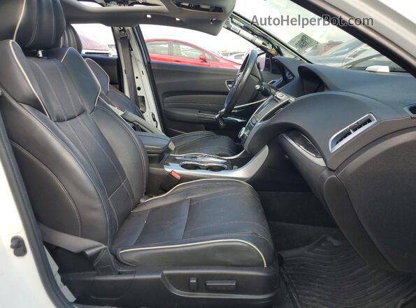 19UUB3F78JA004666 2018 ACURA TLX Белый Вид салона спереди