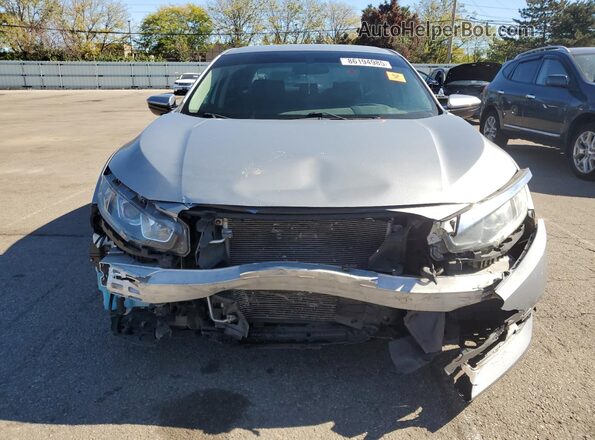 19XFC2F50JE202264 2018 HONDA CIVIC Silver Widok z przodu