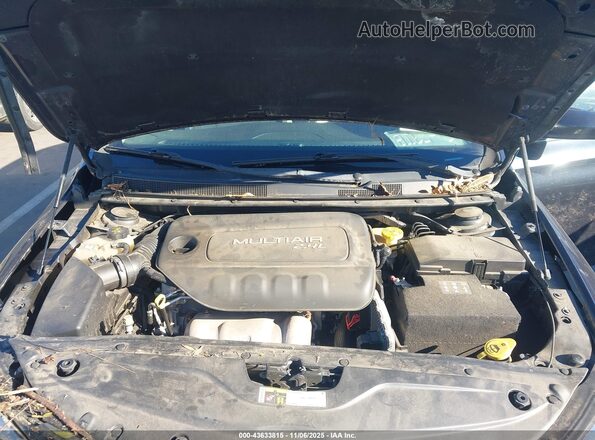 1C3CCCAB3HN504776 2017 CHRYSLER 200 Серый Вид сзади