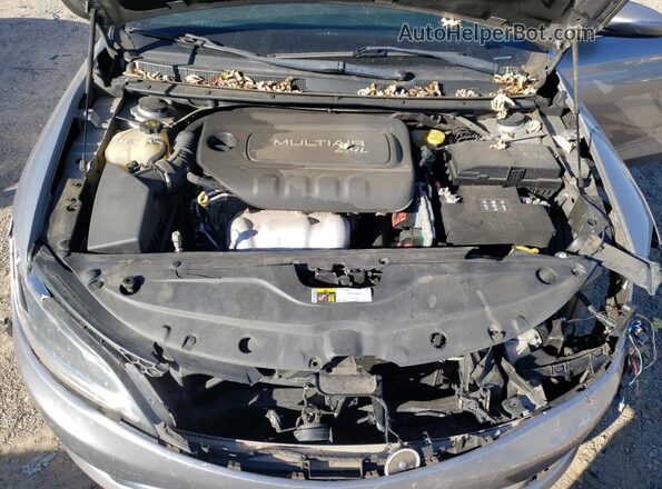 1C3CCCABXHN512356 2017 CHRYSLER 200 Серебряный Вид задней части салона