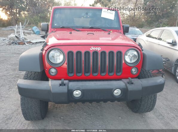 1C4BJWDG2GL304441 2016 JEEP WRANGLER UNLIMITED Красный Вид щитка приборов