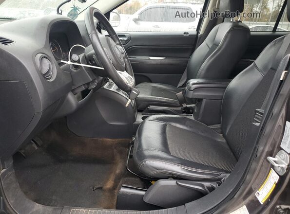 1C4NJCEA1GD735031 2016 JEEP COMPASS Серый Вид салона спереди