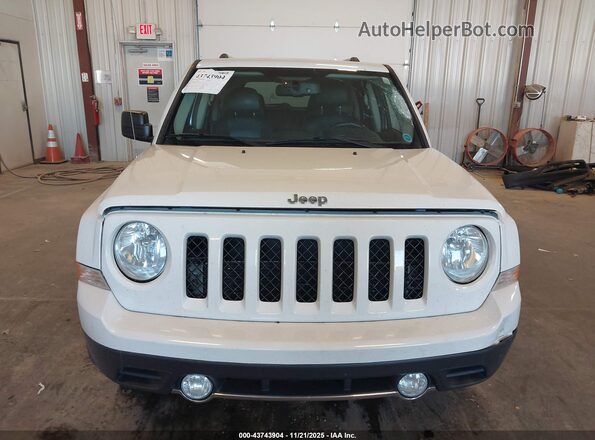 1C4NJRFB3GD798464 2016 JEEP PATRIOT White Вид щитка приладів