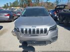 2021 Jeep Cherokee Latitude Fwd Silver vin: 1C4PJLCB7MD134366