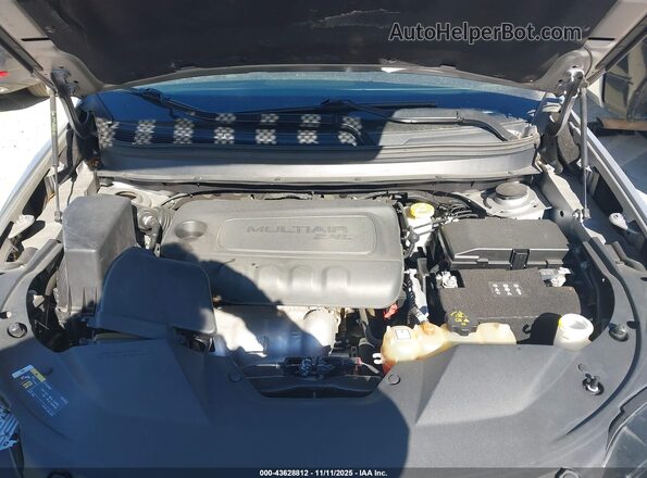 1C4PJLCB7MD134366 2021 JEEP CHEROKEE Silver Widok z tyłu