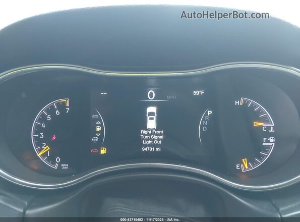 1C4RJEBG6JC438226 2018 JEEP GRAND CHEROKEE Белый Вид задних сидений
