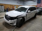 2020 Jeep Grand Cherokee Laredo White vin: 1C4RJFAG0LC421173