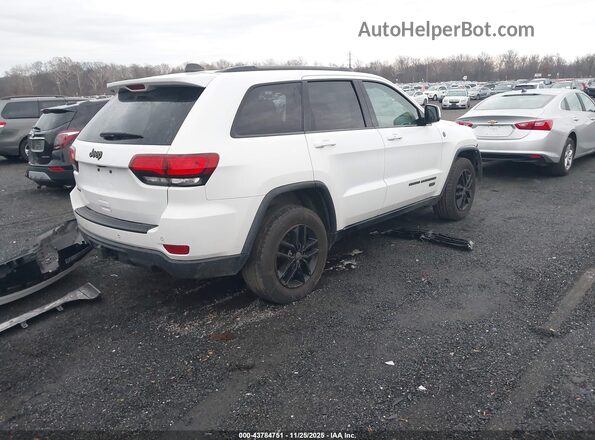 1C4RJFAG8GC493552 2016 JEEP GRAND CHEROKEE Белый Задняя правая четверть