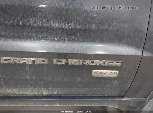 1C4RJFBG9HC718643 2017 JEEP GRAND CHEROKEE Черный 