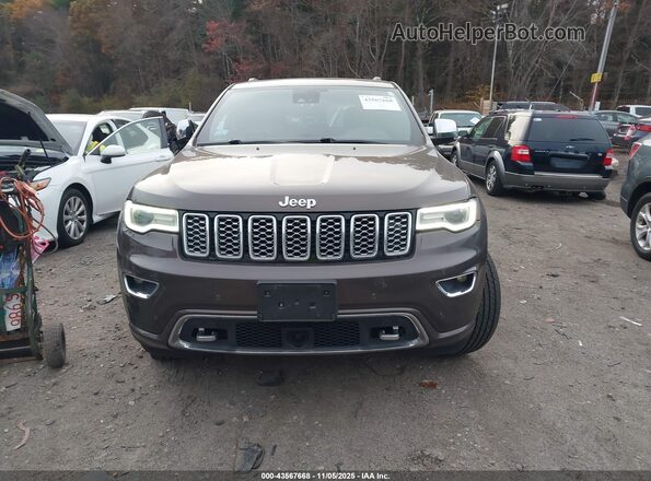 1C4RJFCG8JC104641 2018 JEEP GRAND CHEROKEE Коричневый Вид панели приборов
