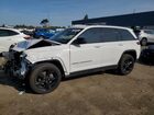 2025 Jeep Grand Cherokee Laredo White vin: 1C4RJHAG7SC275400
