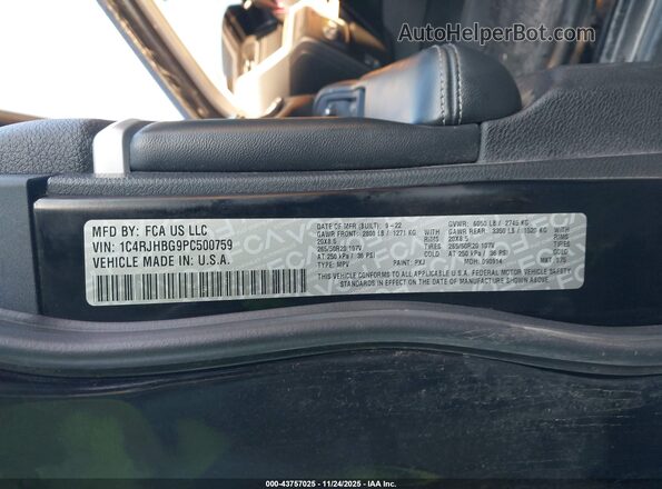 1C4RJHBG9PC500759 2023 JEEP GRAND CHEROKEE Черный Вид подкапотного пространства