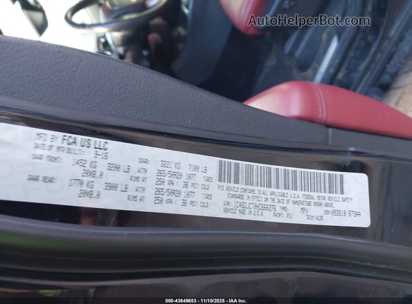 1C4SDJCT0HC666276 2017 DODGE DURANGO Black Widok komory silnika