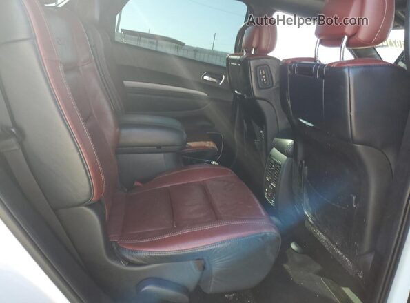 1C4SDJGJ5JC213544 2018 DODGE DURANGO Белый Вид задней части салона