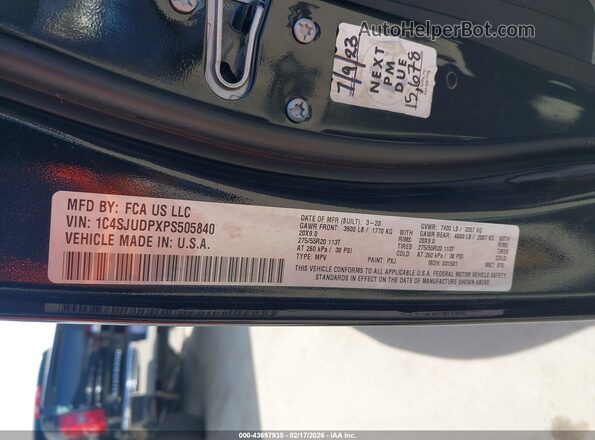 1C4SJUDPXPS505840 2023 JEEP WAGONEER Black Vista del compartimento del motor