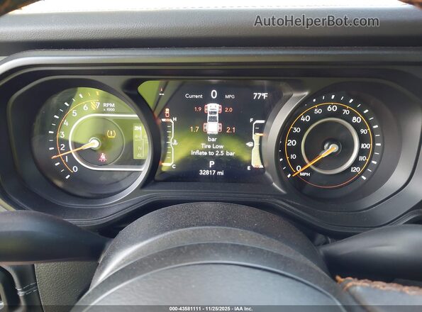 1C6JJTEG9RL106958 2024 JEEP GLADIATOR Черный Вид задних сидений