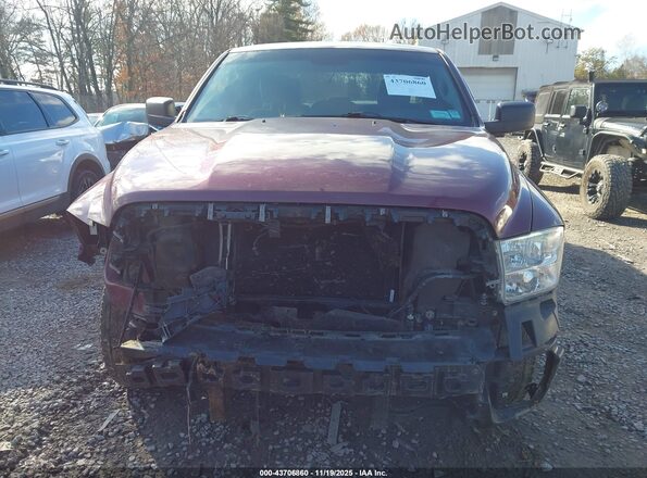 1C6RR7FT3JS135266 2018 RAM 1500 Бордовый Вид спереди