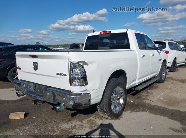 1C6RR7GM6JS228757 2018 RAM 1500 Белый Задняя правая четверть