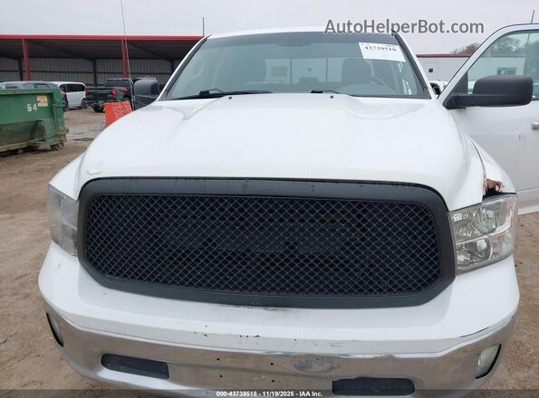 1C6RR7LT0JS240254 2018 RAM 1500 White Front view