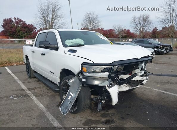 1C6RRFFG5PN584081 2023 RAM 1500 Белый Вид спереди