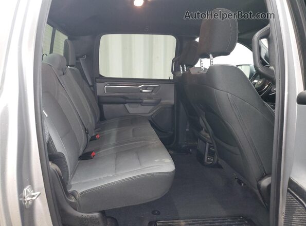 1C6SRFFT3MN632039 2021 RAM 1500 Silver უკანა სავარძლების ხედი