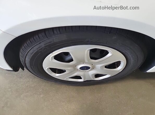 1FADP3E2XGL226067 2016 FORD FOCUS  Вид щитка приборов