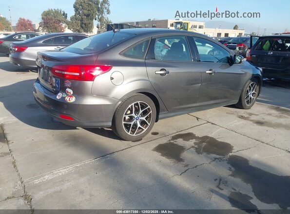 1FADP3H28HL304066 2017 FORD FOCUS Серый Задняя правая четверть