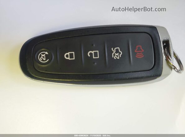 1FADP3J24JL246571 2018 FORD FOCUS Синий Вид панели приборов