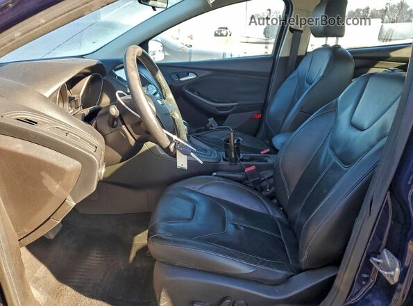 1FADP3K22GL377134 2016 FORD FOCUS Blue Front interior view