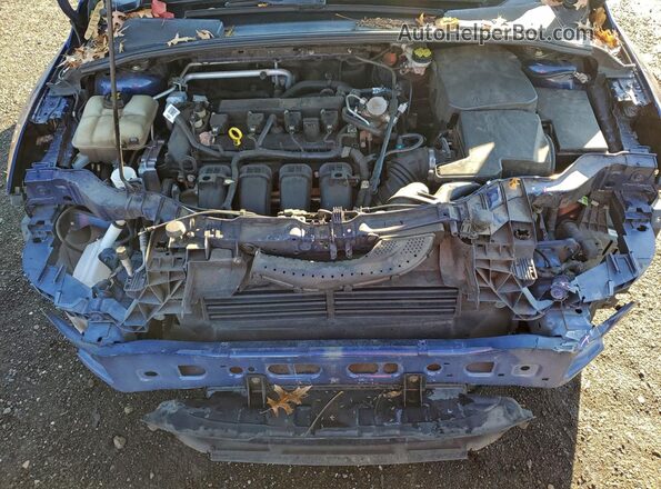 1FADP3K22GL377134 2016 FORD FOCUS Blue Rear interior view