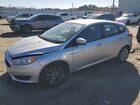 2018 Ford Focus Se Silver vin: 1FADP3K25JL258601