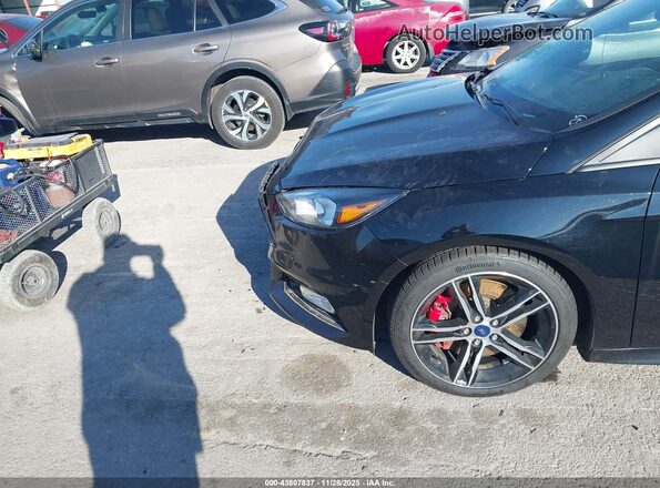 1FADP3L93HL257209 2017 FORD FOCUS ST Черный Вид спереди