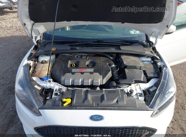 1FADP3L95JL209443 2018 FORD FOCUS ST Белый Вид сзади