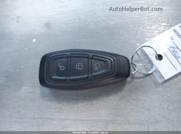 1FADP3L97GL370949 2016 FORD FOCUS ST Red Vista del salpicadero