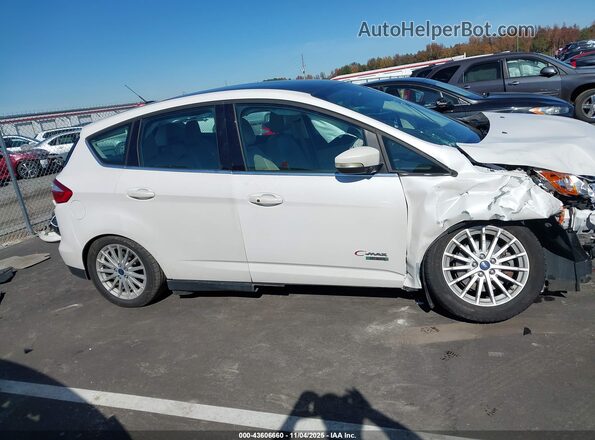 1FADP5CU6GL113958 2016 FORD C-MAX ENERGI White Вид задньої частини салону