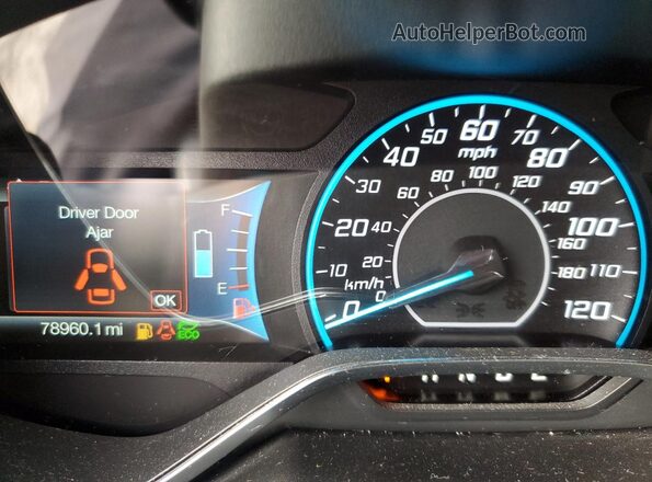 1FADP5DU6JL102948 2018 FORD C-MAX Gray Widok zestawu wskaźników