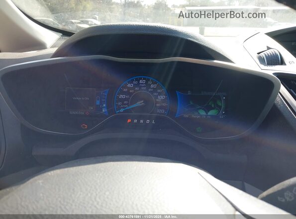 1FADP5EU2HL104575 2017 FORD C-MAX ENERGI Темно-бордовый Вид задних сидений