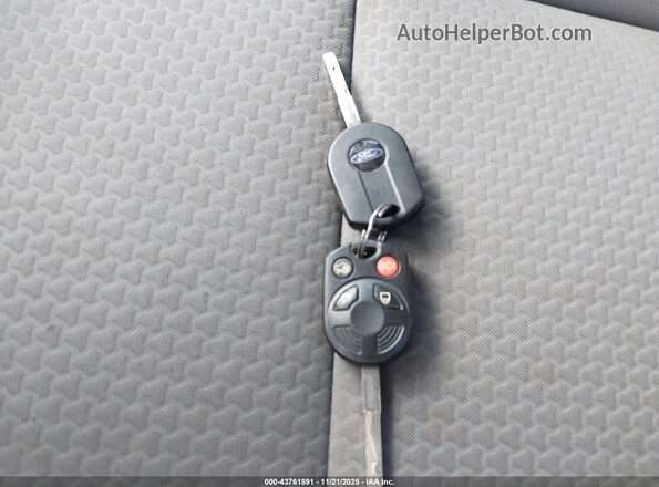1FADP5EU2HL104575 2017 FORD C-MAX ENERGI Темно-бордовый Вид панели приборов