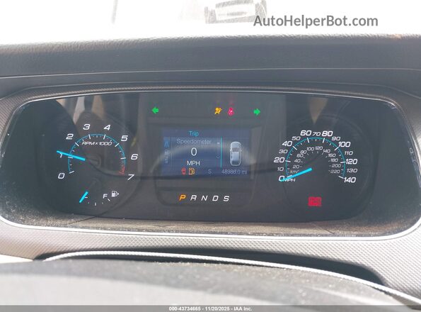1FAHP2D86HG112790 2017 FORD TAURUS White Widok tylnych siedzeń
