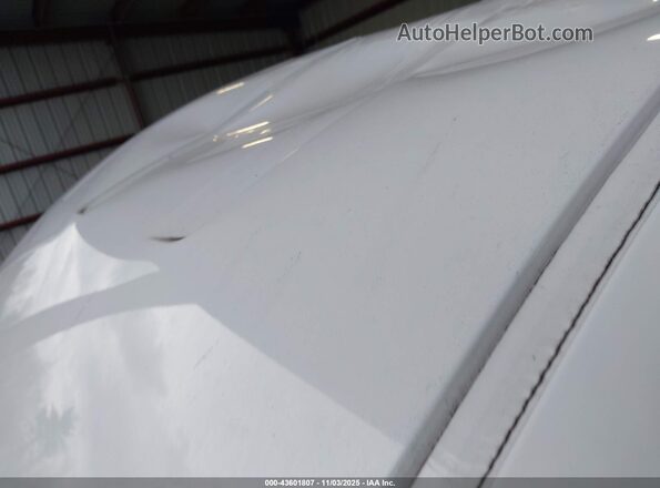 1FBAX2C89PKA21011 2023 FORD PASSENGER Белый Вид спереди