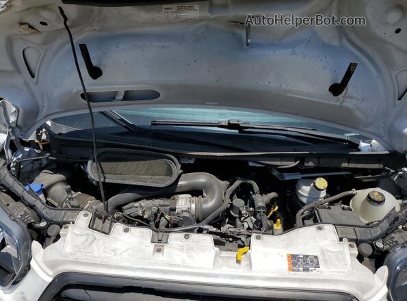 1FBAX2Y85LKB23277 2020 FORD PASSENGER White Vista del compartimento del motor
