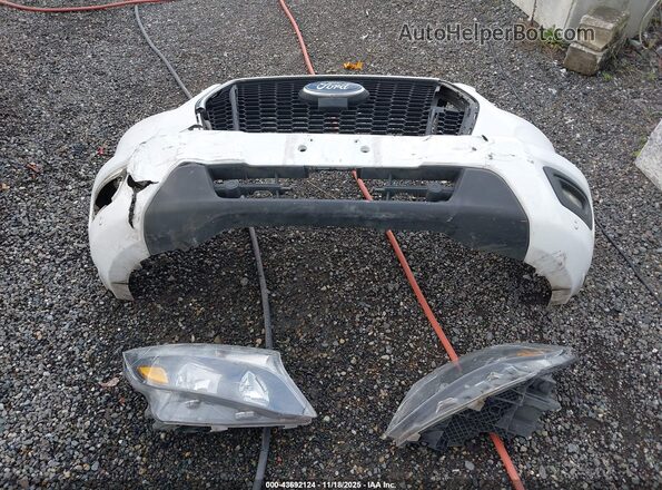 1FBAX2Y88MKA14992 2021 FORD PASSENGER Белый 