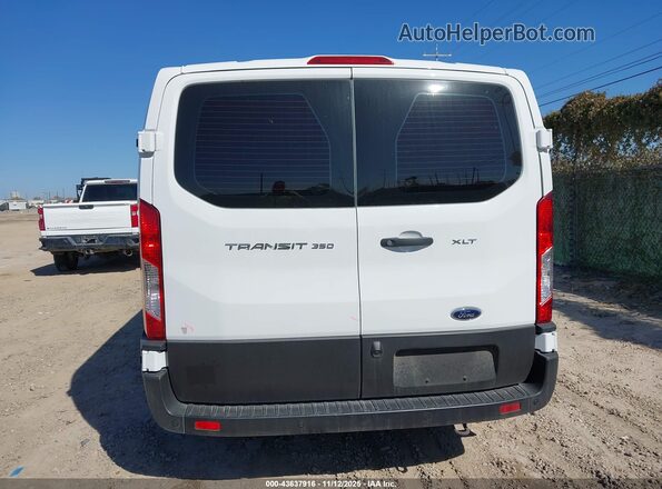1FBAX2Y88PKA93648 2023 FORD PASSENGER Белый 