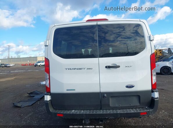 1FBAX2YG4PKA91001 2023 FORD PASSENGER Белый 